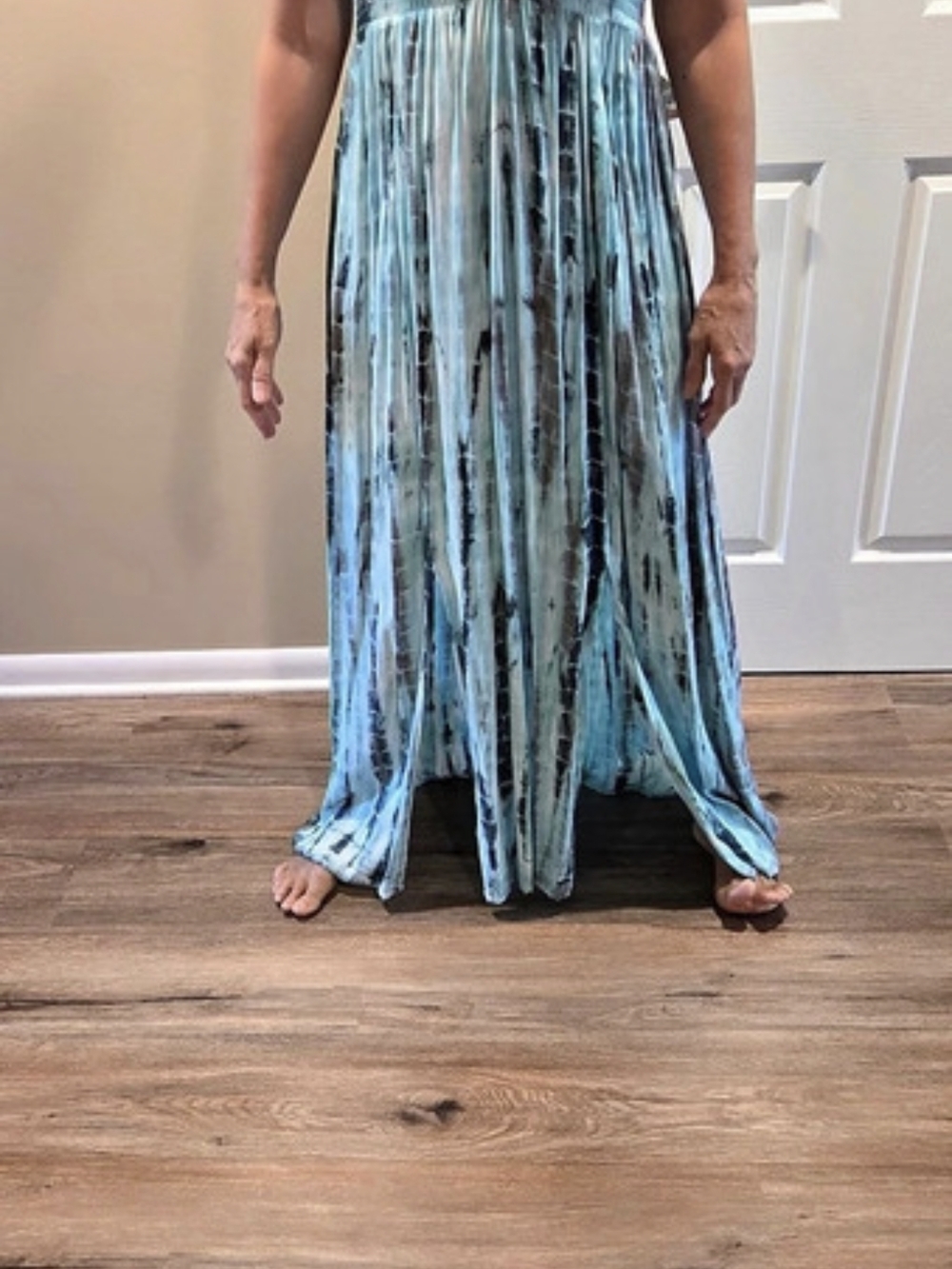 ULUWATU Women's Abstract Maxi Dress in Blue & White